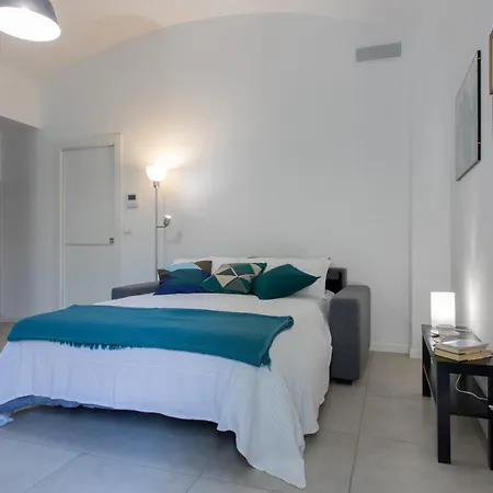 Appartamento Rosso E Blu Di San Salvario By Wonderful Italy Torino