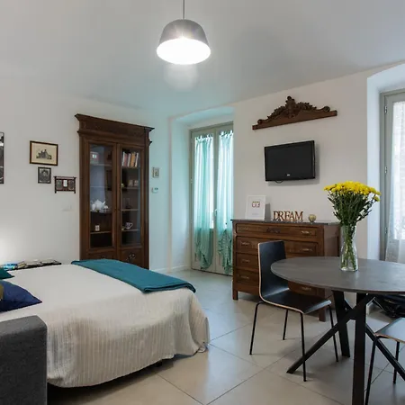 Appartamento Rosso E Blu Di San Salvario By Wonderful Italy *