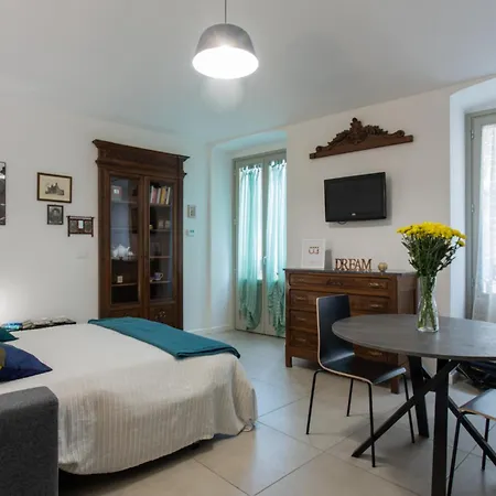 Rosso E Blu Di San Salvario By Wonderful Italy Apartment *