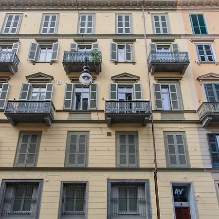 Rosso E Blu Di San Salvario By Wonderful Italy * Турин